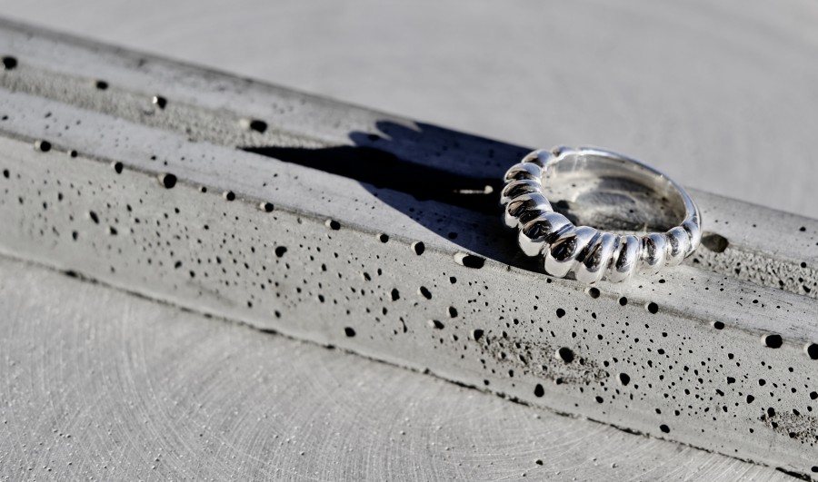 Ripple Ring